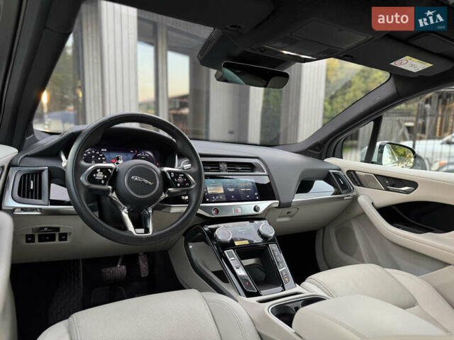 Синий Ягуар I-Pace, объемом двигателя 0 л и пробегом 190 тыс. км за 23500 $, фото 60 на Automoto.ua