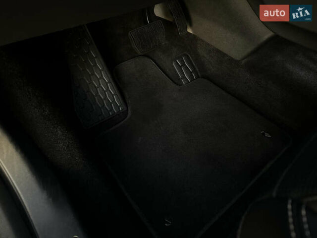 Синий Ягуар I-Pace, объемом двигателя 0 л и пробегом 81 тыс. км за 29500 $, фото 46 на Automoto.ua