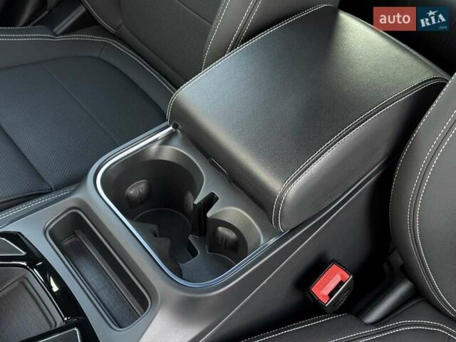 Ягуар I-Pace 2021 в Тернополе на Automoto.ua Синий Ягуар I-Pace, объемом двигателя 0 л и пробегом 90 тыс. км за 25900 $, фото 48 на Automoto.ua