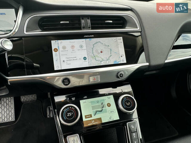 Синій Ягуар I-Pace, об'ємом двигуна 0 л та пробігом 118 тис. км за 23992 $, фото 53 на Automoto.ua