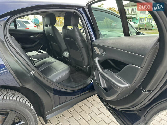 Синій Ягуар I-Pace, об'ємом двигуна 0 л та пробігом 118 тис. км за 23992 $, фото 40 на Automoto.ua