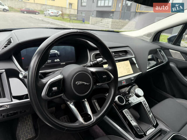 Синий Ягуар I-Pace, объемом двигателя 0 л и пробегом 137 тыс. км за 27500 $, фото 26 на Automoto.ua