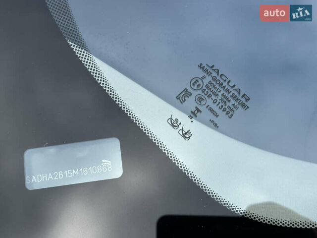 Синій Ягуар I-Pace, об'ємом двигуна 0 л та пробігом 118 тис. км за 23992 $, фото 18 на Automoto.ua