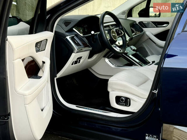 Синий Ягуар I-Pace, объемом двигателя 0 л и пробегом 19 тыс. км за 33999 $, фото 23 на Automoto.ua