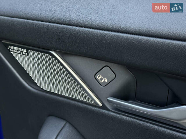 Синий Ягуар I-Pace, объемом двигателя 0 л и пробегом 65 тыс. км за 32700 $, фото 60 на Automoto.ua