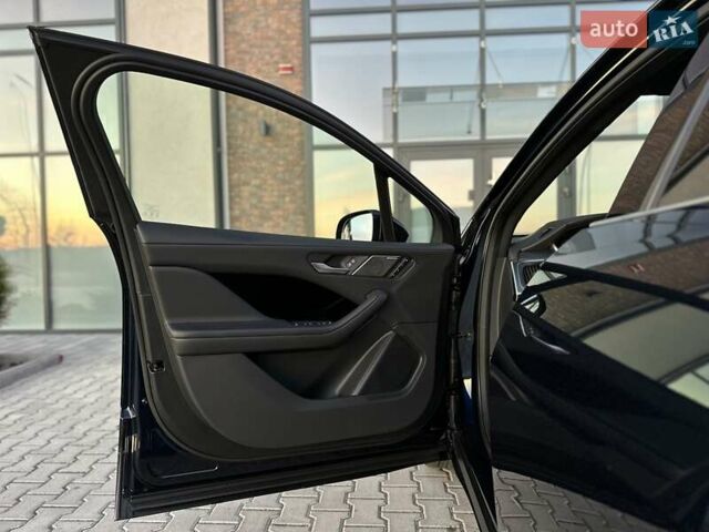 Синий Ягуар I-Pace, объемом двигателя 0 л и пробегом 81 тыс. км за 29500 $, фото 43 на Automoto.ua