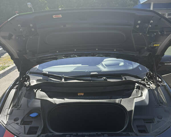 Синий Ягуар I-Pace, объемом двигателя 0 л и пробегом 38 тыс. км за 43800 $, фото 4 на Automoto.ua