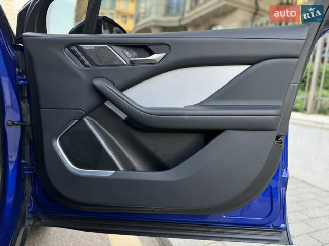 Синий Ягуар I-Pace, объемом двигателя 0 л и пробегом 65 тыс. км за 32700 $, фото 57 на Automoto.ua