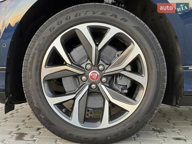 Синий Ягуар I-Pace, объемом двигателя 0 л и пробегом 81 тыс. км за 29500 $, фото 34 на Automoto.ua