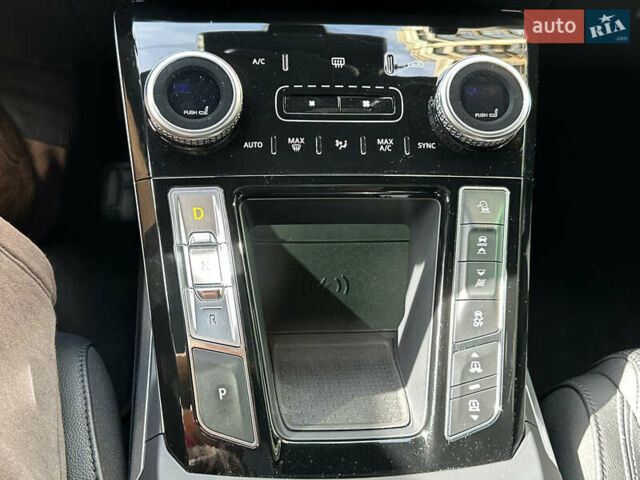 Синий Ягуар I-Pace, объемом двигателя 0 л и пробегом 69 тыс. км за 38900 $, фото 45 на Automoto.ua