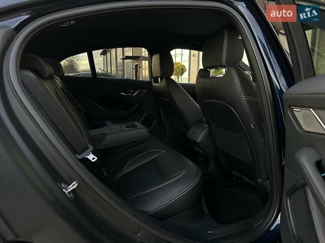 Синий Ягуар I-Pace, объемом двигателя 0 л и пробегом 81 тыс. км за 29500 $, фото 53 на Automoto.ua