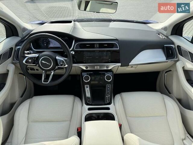 Синий Ягуар I-Pace, объемом двигателя 0 л и пробегом 84 тыс. км за 30900 $, фото 54 на Automoto.ua