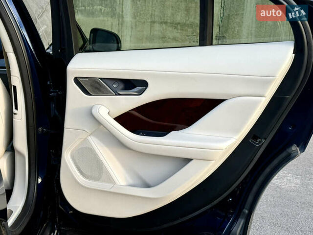Синий Ягуар I-Pace, объемом двигателя 0 л и пробегом 19 тыс. км за 33999 $, фото 28 на Automoto.ua
