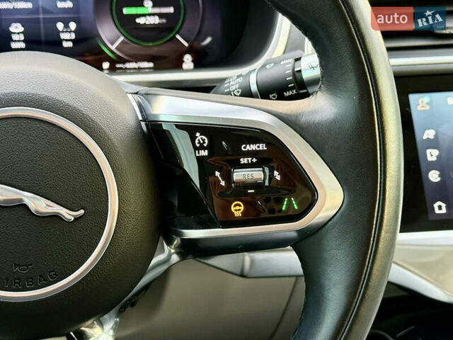 Синий Ягуар I-Pace, объемом двигателя 0 л и пробегом 19 тыс. км за 33999 $, фото 36 на Automoto.ua
