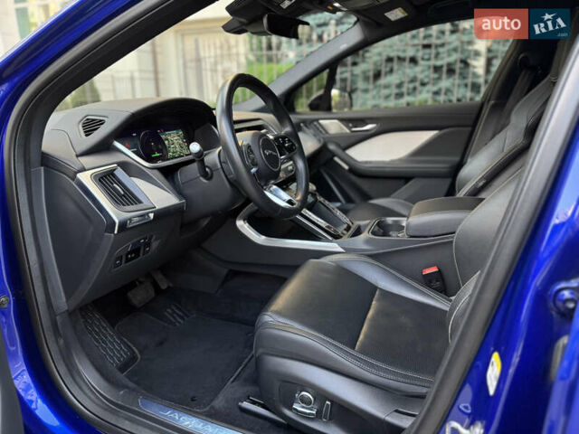 Синий Ягуар I-Pace, объемом двигателя 0 л и пробегом 65 тыс. км за 32700 $, фото 26 на Automoto.ua