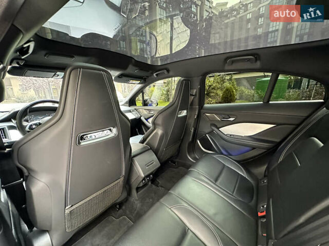 Синий Ягуар I-Pace, объемом двигателя 0 л и пробегом 69 тыс. км за 38900 $, фото 49 на Automoto.ua