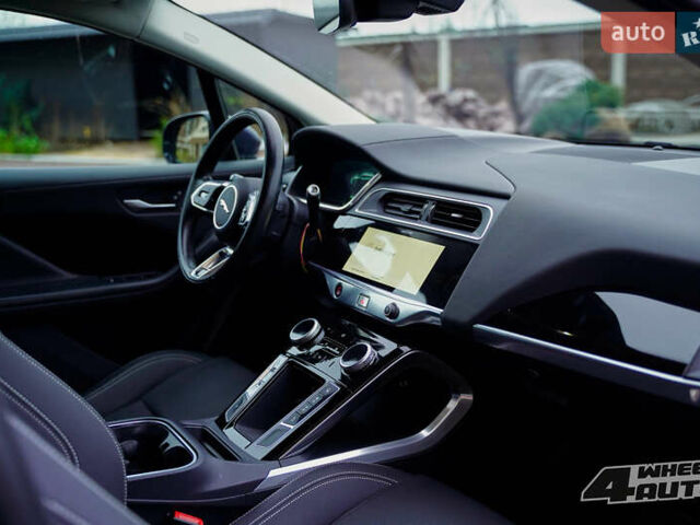 Синій Ягуар I-Pace, об'ємом двигуна 0 л та пробігом 137 тис. км за 25000 $, фото 10 на Automoto.ua
