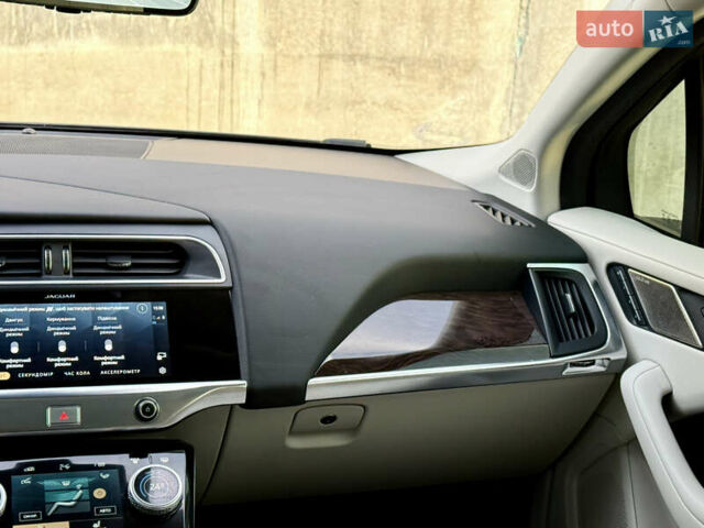 Синий Ягуар I-Pace, объемом двигателя 0 л и пробегом 19 тыс. км за 33999 $, фото 35 на Automoto.ua