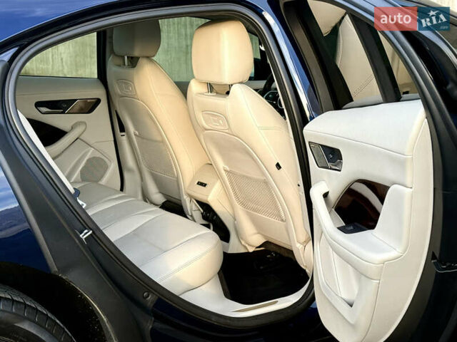 Синий Ягуар I-Pace, объемом двигателя 0 л и пробегом 19 тыс. км за 33999 $, фото 29 на Automoto.ua