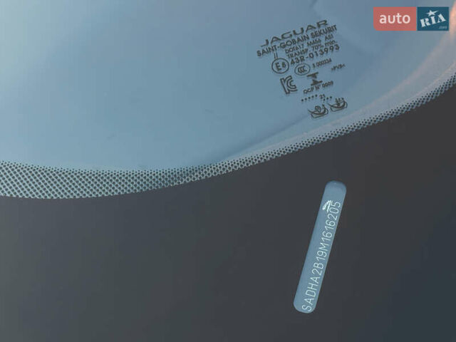 Синий Ягуар I-Pace, объемом двигателя 0 л и пробегом 81 тыс. км за 29500 $, фото 42 на Automoto.ua