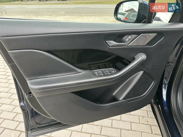 Синій Ягуар I-Pace, об'ємом двигуна 0 л та пробігом 118 тис. км за 23992 $, фото 23 на Automoto.ua