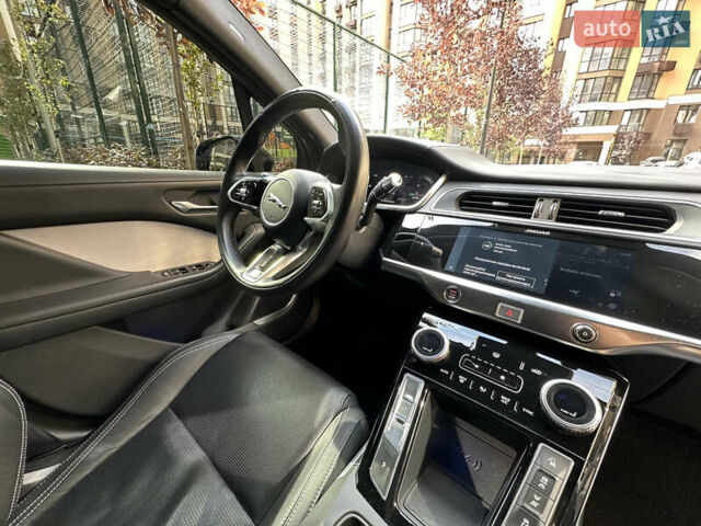 Синий Ягуар I-Pace, объемом двигателя 0 л и пробегом 69 тыс. км за 38900 $, фото 27 на Automoto.ua