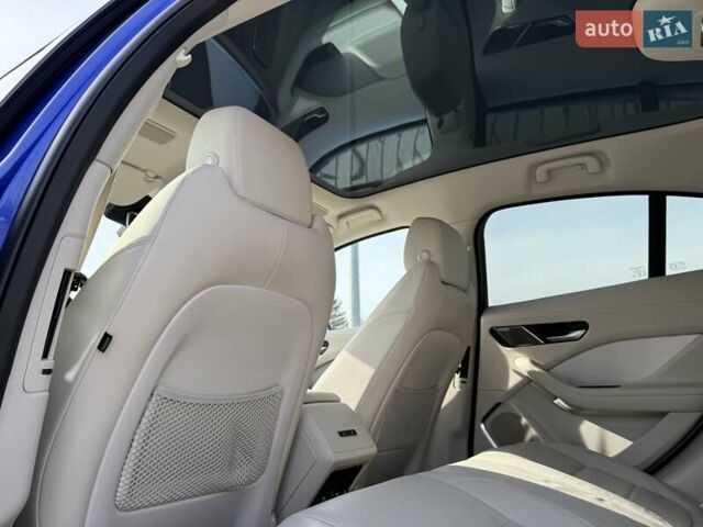 Синий Ягуар I-Pace, объемом двигателя 0 л и пробегом 84 тыс. км за 30900 $, фото 43 на Automoto.ua