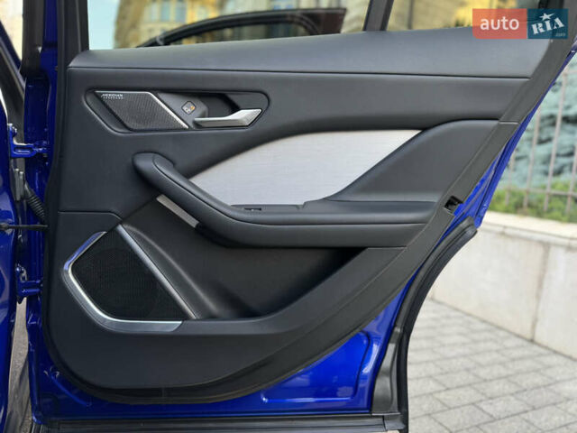 Синий Ягуар I-Pace, объемом двигателя 0 л и пробегом 65 тыс. км за 32700 $, фото 59 на Automoto.ua