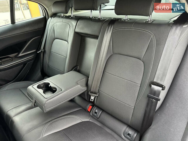 Синій Ягуар I-Pace, об'ємом двигуна 0 л та пробігом 118 тис. км за 23992 $, фото 46 на Automoto.ua