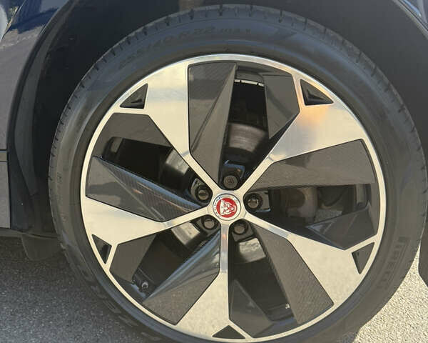 Синий Ягуар I-Pace, объемом двигателя 0 л и пробегом 38 тыс. км за 43800 $, фото 14 на Automoto.ua