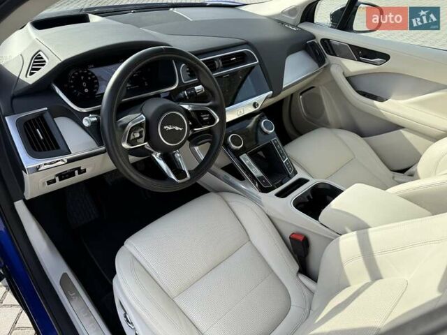 Синий Ягуар I-Pace, объемом двигателя 0 л и пробегом 84 тыс. км за 30900 $, фото 37 на Automoto.ua