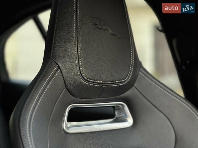 Синий Ягуар I-Pace, объемом двигателя 0 л и пробегом 65 тыс. км за 32700 $, фото 35 на Automoto.ua