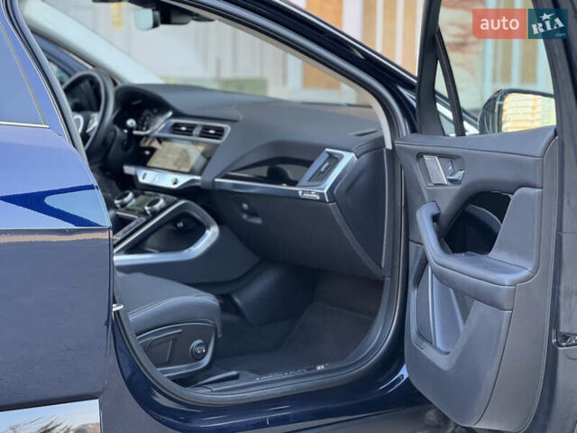 Синий Ягуар I-Pace, объемом двигателя 0 л и пробегом 90 тыс. км за 24300 $, фото 38 на Automoto.ua