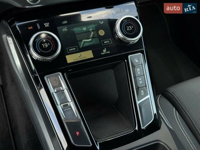 Ягуар I-Pace 2021 в Тернополе на Automoto.ua Синий Ягуар I-Pace, объемом двигателя 0 л и пробегом 90 тыс. км за 25900 $, фото 49 на Automoto.ua