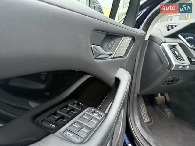 Синий Ягуар I-Pace, объемом двигателя 0 л и пробегом 137 тыс. км за 27500 $, фото 27 на Automoto.ua
