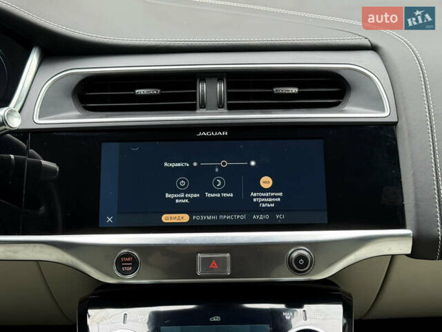 Синий Ягуар I-Pace, объемом двигателя 0 л и пробегом 38 тыс. км за 36320 $, фото 41 на Automoto.ua