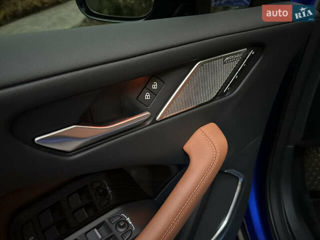Синій Ягуар I-Pace, об'ємом двигуна 0 л та пробігом 25 тис. км за 45900 $, фото 19 на Automoto.ua