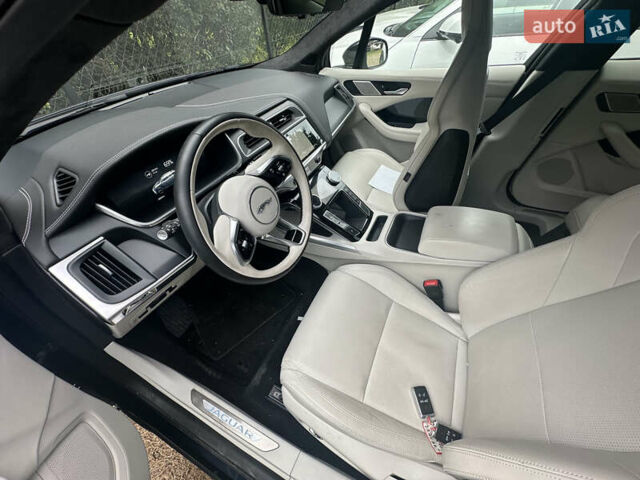 Синий Ягуар I-Pace, объемом двигателя 0 л и пробегом 38 тыс. км за 41900 $, фото 7 на Automoto.ua