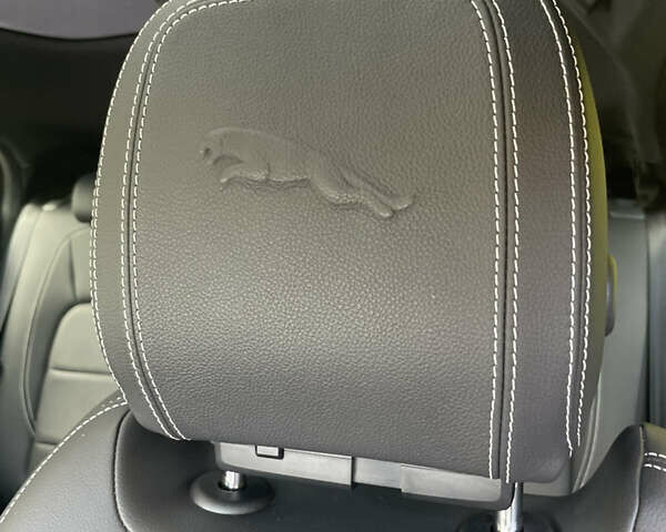 Синий Ягуар I-Pace, объемом двигателя 0 л и пробегом 15 тыс. км за 44990 $, фото 8 на Automoto.ua