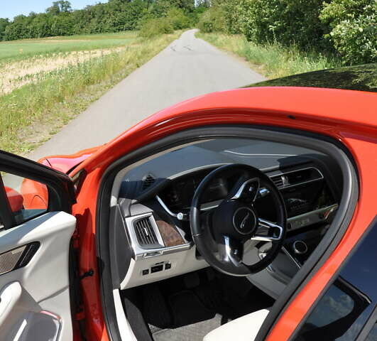 Помаранчевий Ягуар I-Pace, об'ємом двигуна 0 л та пробігом 42 тис. км за 26999 $, фото 35 на Automoto.ua
