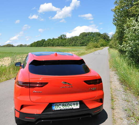 Помаранчевий Ягуар I-Pace, об'ємом двигуна 0 л та пробігом 42 тис. км за 26999 $, фото 11 на Automoto.ua
