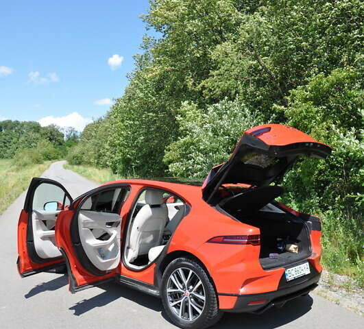 Помаранчевий Ягуар I-Pace, об'ємом двигуна 0 л та пробігом 42 тис. км за 26999 $, фото 24 на Automoto.ua