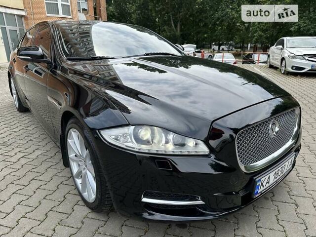 Черный Ягуар XJL, объемом двигателя 5 л и пробегом 174 тыс. км за 16300 $, фото 6 на Automoto.ua