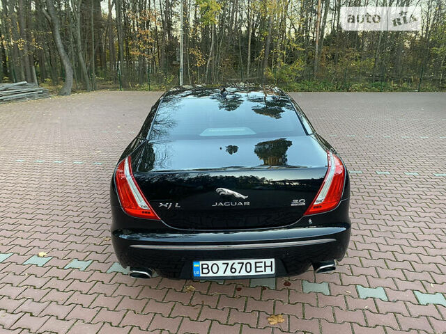 Черный Ягуар XJL, объемом двигателя 3 л и пробегом 137 тыс. км за 23000 $, фото 9 на Automoto.ua