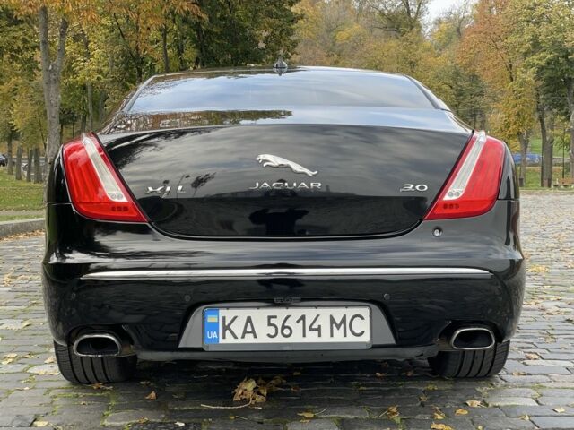 Ягуар XJL 2015 в Киеве на Automoto.ua Черный Ягуар XJL, объемом двигателя 3 л и пробегом 87 тыс. км за 28500 $, фото 7 на Automoto.ua