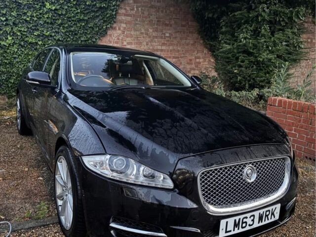 Черный Ягуар XJL, объемом двигателя 3 л и пробегом 2 тыс. км за 10500 $, фото 15 на Automoto.ua