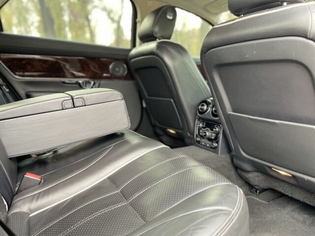 Ягуар XJL 2015 в Киеве на Automoto.ua Черный Ягуар XJL, объемом двигателя 3 л и пробегом 87 тыс. км за 28500 $, фото 17 на Automoto.ua