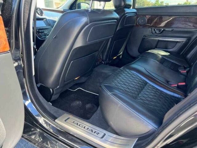 Черный Ягуар XJL, объемом двигателя 3 л и пробегом 47 тыс. км за 8200 $, фото 11 на Automoto.ua