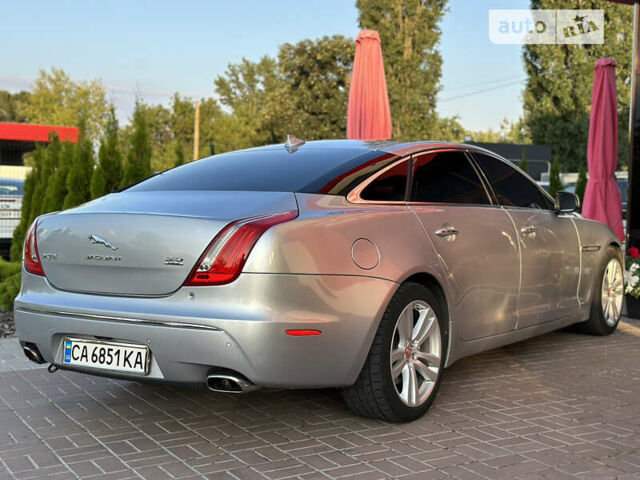 Сірий Ягуар XJL, об'ємом двигуна 3 л та пробігом 180 тис. км за 28000 $, фото 7 на Automoto.ua