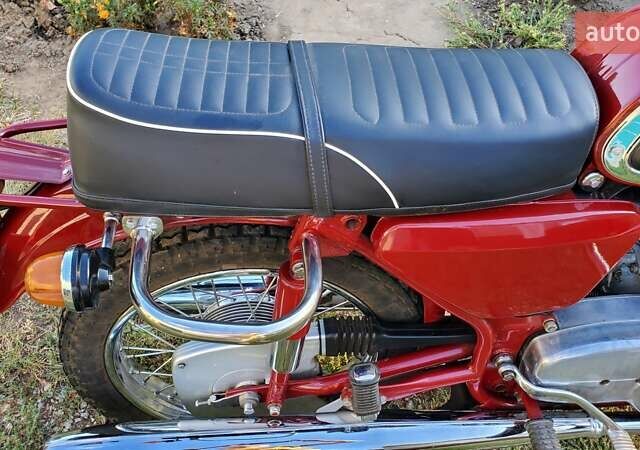 Красный ЯВА 350, объемом двигателя 0.35 л и пробегом 39 тыс. км за 1500 $, фото 5 на Automoto.ua